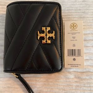 Almost NWT Kira Chevron Bi-Fold Wallet